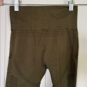 Olive Green Seamless Leggings